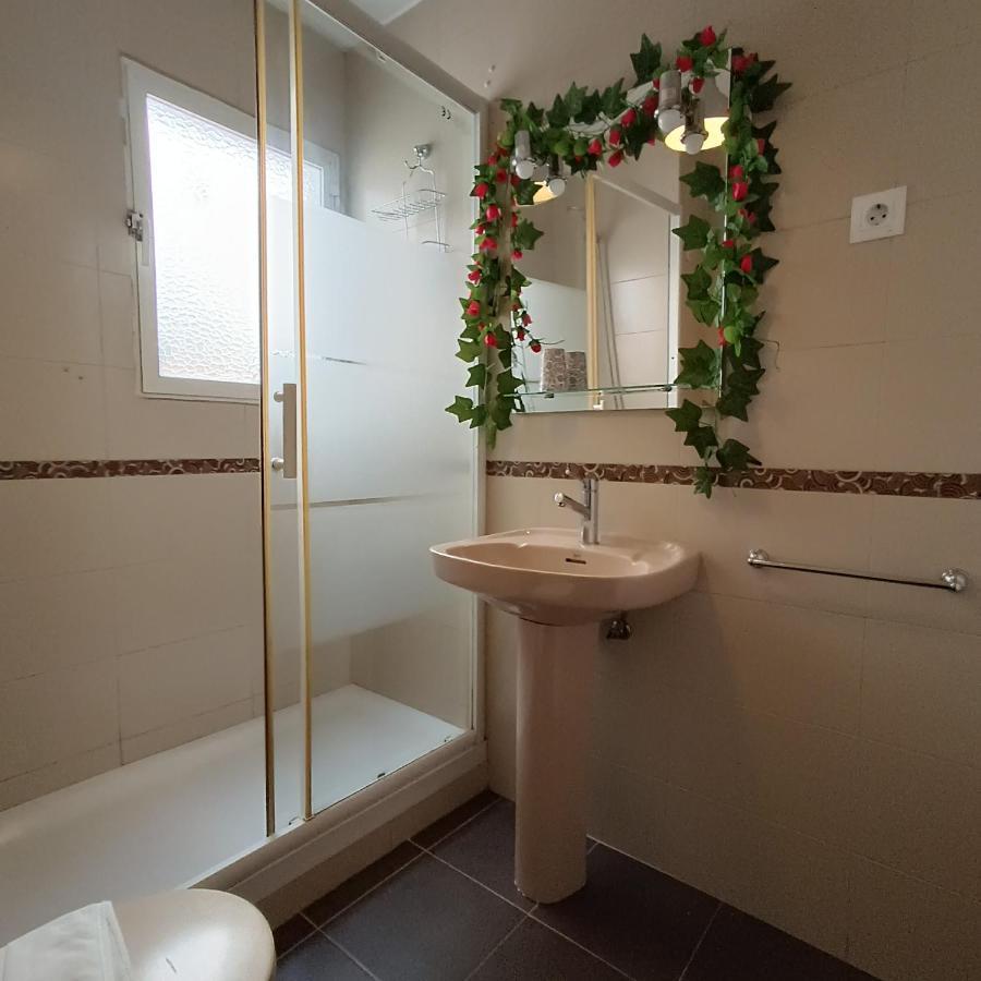 Bolivia Beach Apartments Malaga Ngoại thất bức ảnh