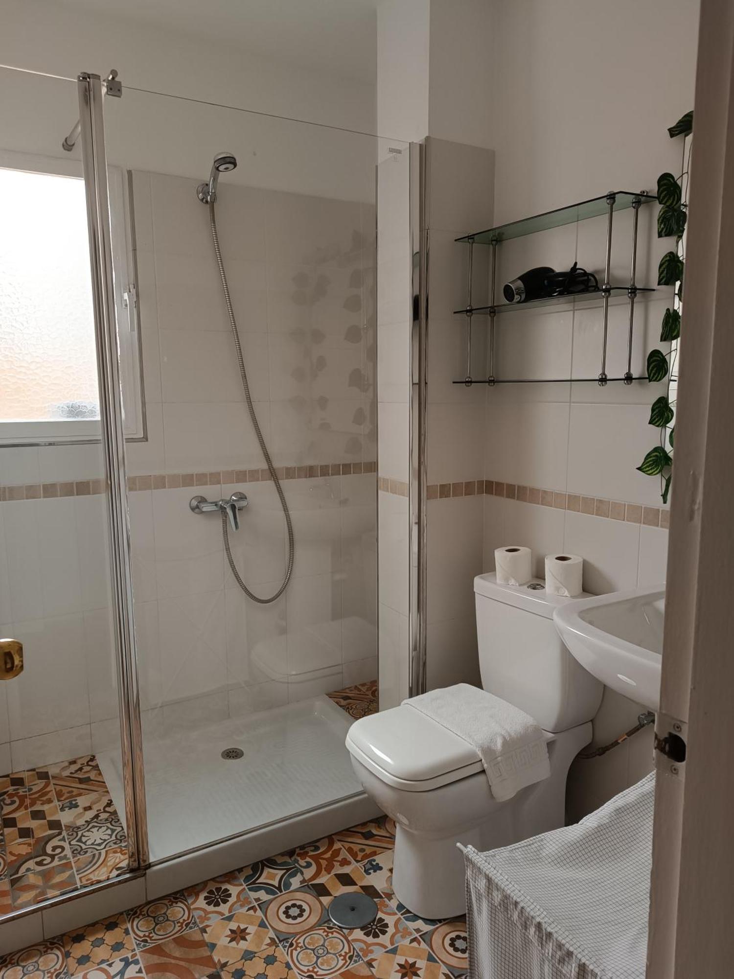 Bolivia Beach Apartments Malaga Ngoại thất bức ảnh
